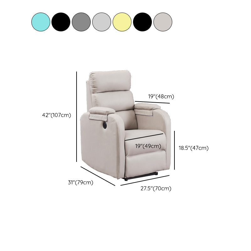 Sedia da poltrona in pelle in pelle in finta polpa di colore massiccio.