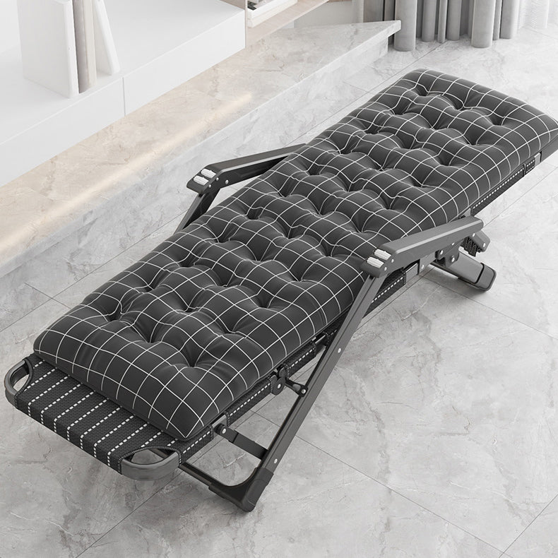 Reclinabile standard interno contemporaneo con movimento del piede indipendente e base metallica