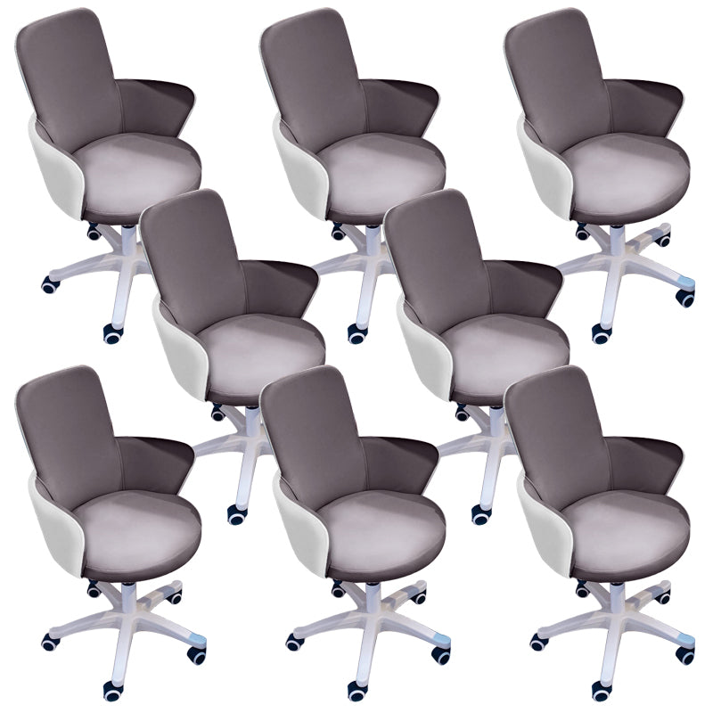 Chaise de bureau sans bras moderne en cuir à hauteur de siège réglable