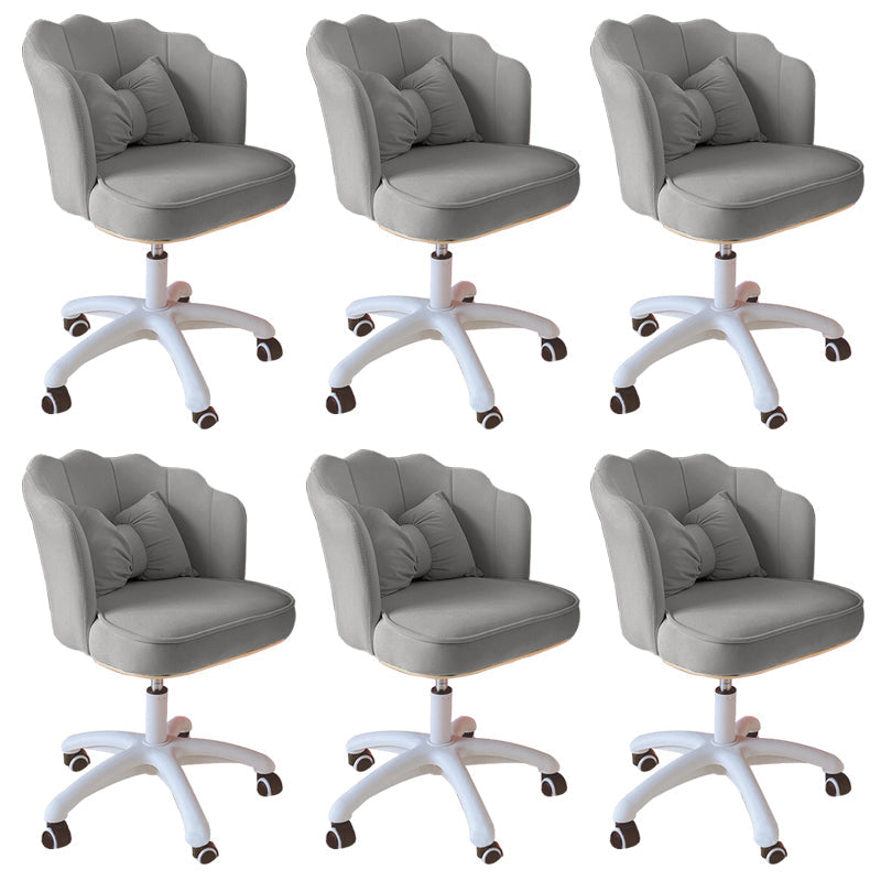 Chaise de bureau sans bras moderne en cuir à hauteur de siège réglable