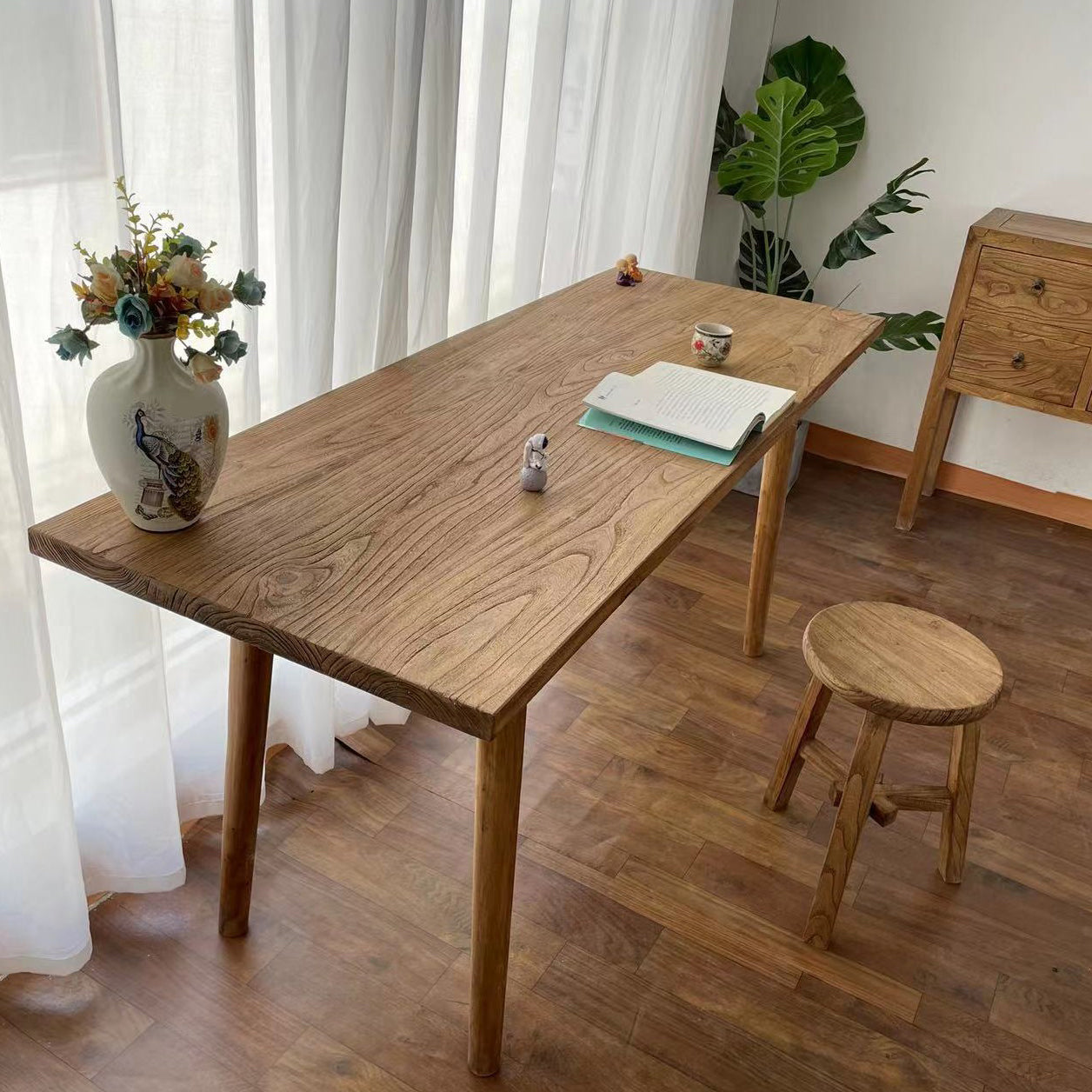 Solid Wood Base Table Rectangle Dining Table for Kitchen Dining Room Clearhalo 'Dining Tables & Seating' 'Dining Tables' 'dining_table' 'furn' 'furn_dining_table' 'Furniture' 'Kitchen & Dining Furniture' 7536671