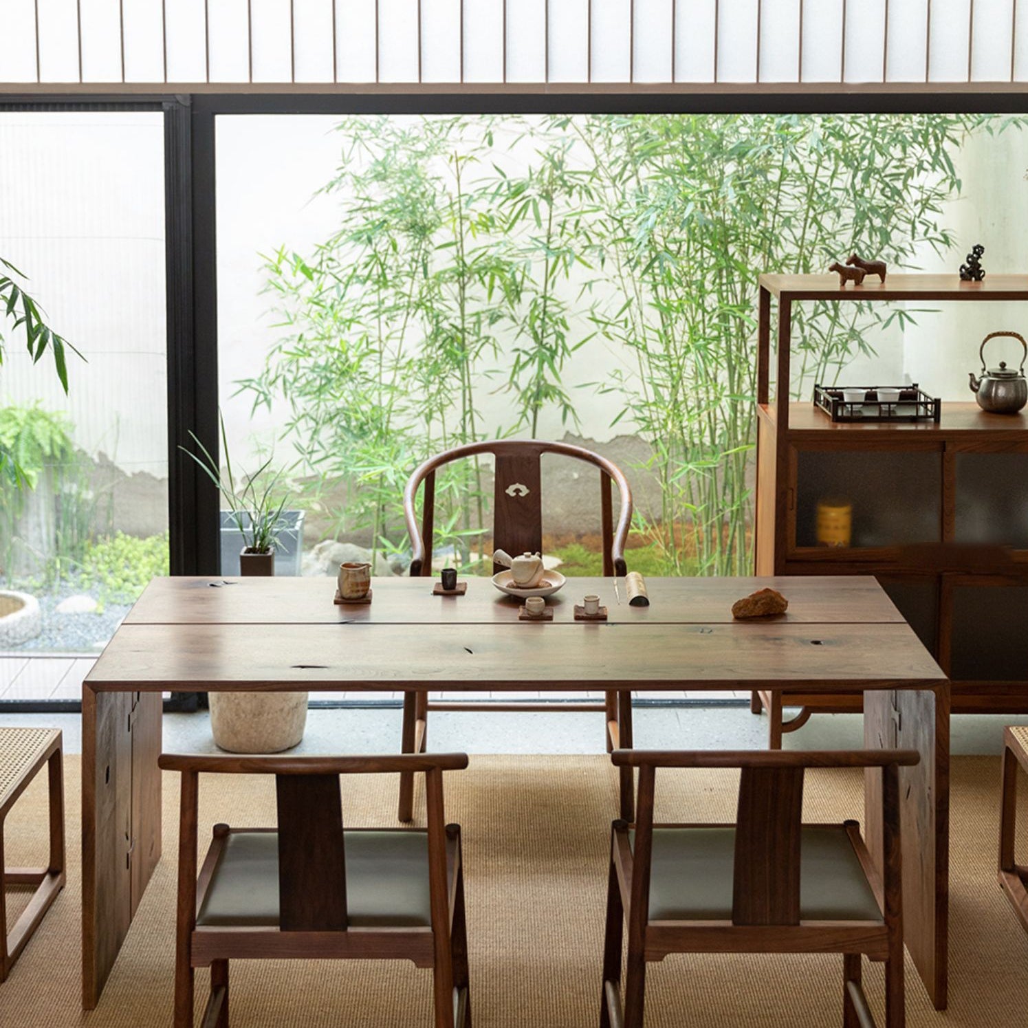 Solid Wood Dining Table Brown Dining Table for Kitchen Dining Room Clearhalo 'Dining Tables & Seating' 'Dining Tables' 'dining_table' 'furn' 'furn_dining_table' 'Furniture' 'Kitchen & Dining Furniture' 7536719