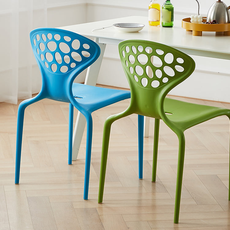 Noordse armleuning rugleuning acrylstoel met acrylpoten voor eetkamer