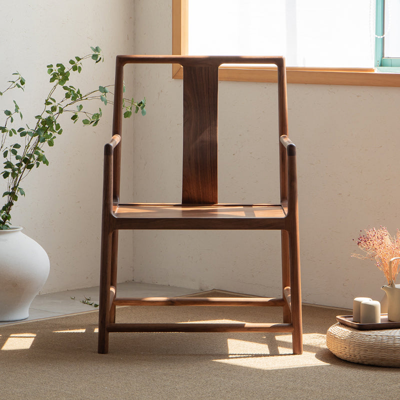 Traditionele stijl eetkamerstoel massief houten arm hoge rugstoel voor thuis