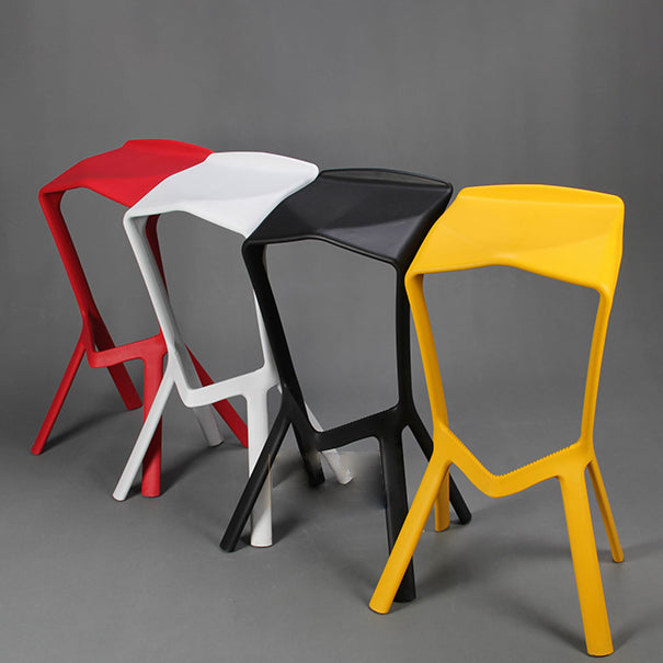 Backless Counter-height Stool Contemporary Plastic Bar & Counter Stool Clearhalo 'Bar Furniture' 'Bar Stools' 'bar_stools' 'furn' 'furn_bar_stools' 'Furniture' 'Kitchen & Dining Furniture' 7537352