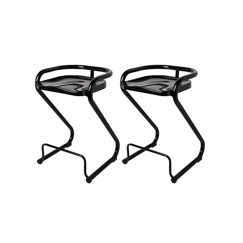 Eigentijdse lage rug 27-inch armloze barkruk met metalen basis