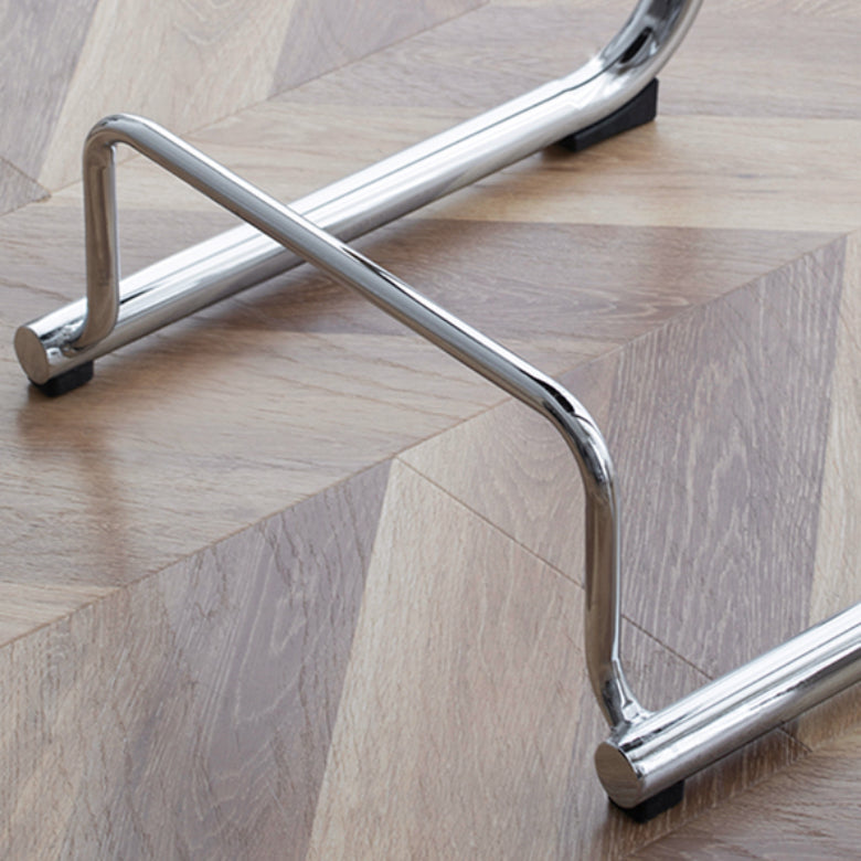 Eigentijdse lage rug 27-inch armloze barkruk met metalen basis