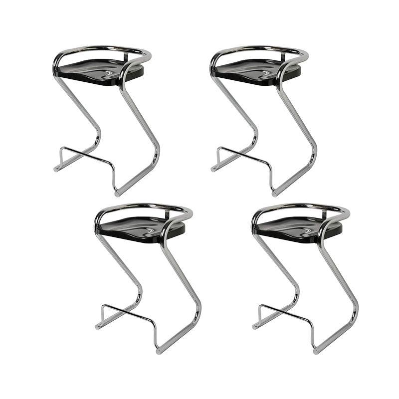 Eigentijdse lage rug 27-inch armloze barkruk met metalen basis