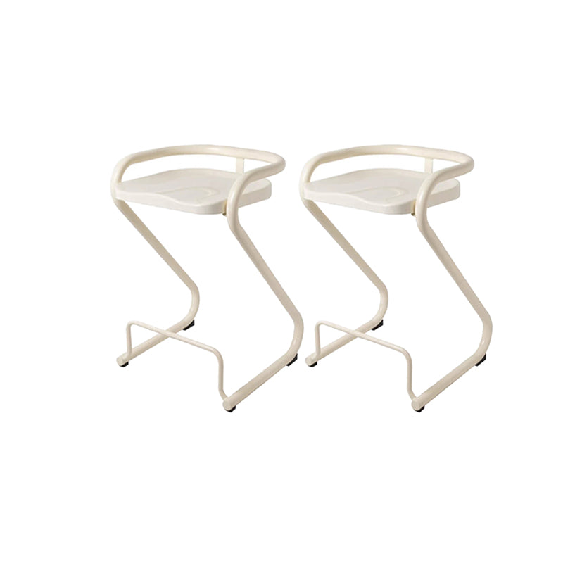 Eigentijdse lage rug 27-inch armloze barkruk met metalen basis