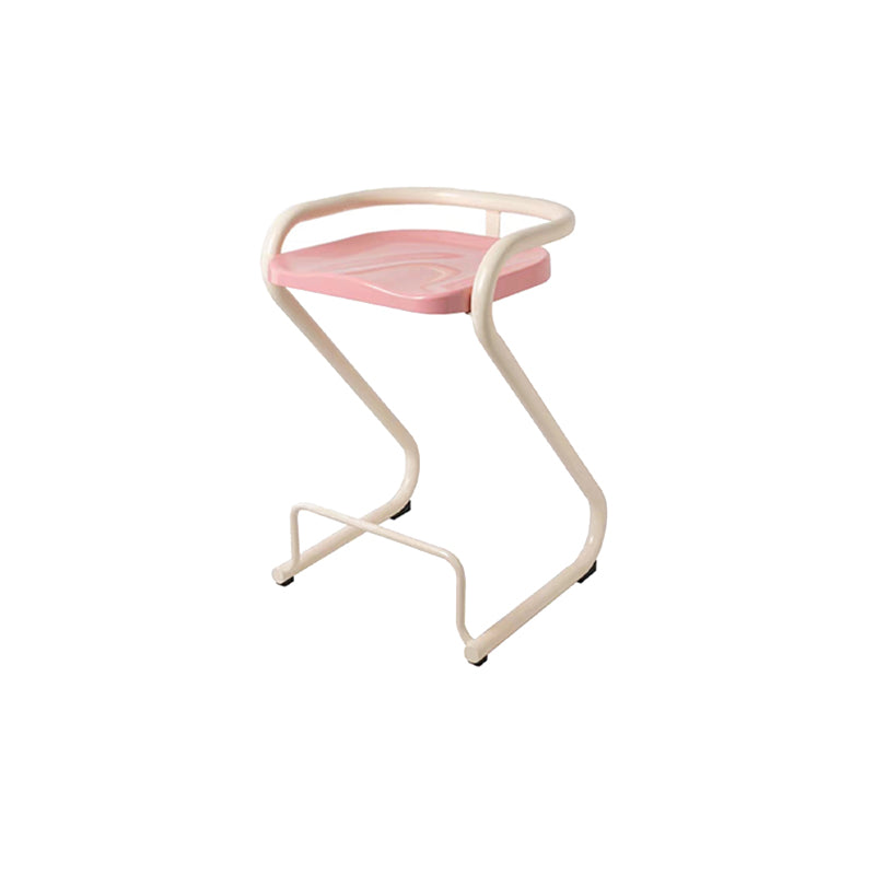 Eigentijdse lage rug 27-inch armloze barkruk met metalen basis