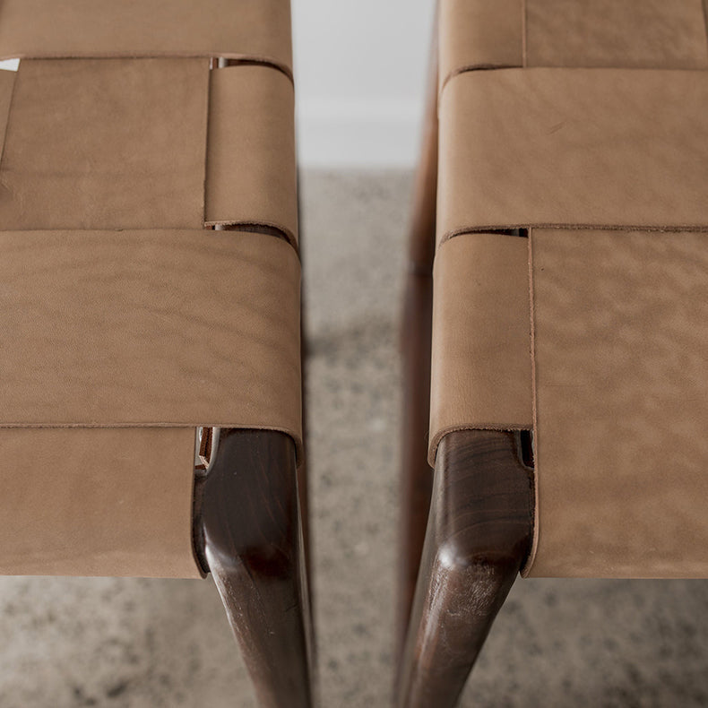 Tabouret de bar en faux cuir contemporain 37,4 pouces avec base en bois massif