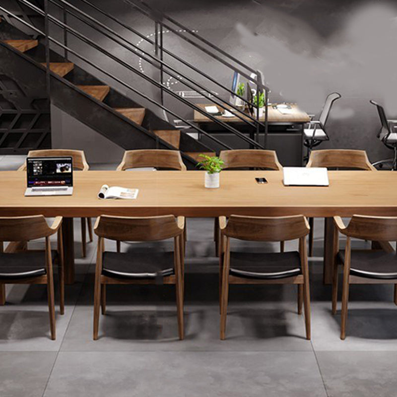 モダンな楕円形の松のライティングデスク29.5インチの高さ自然のオフィスデスク