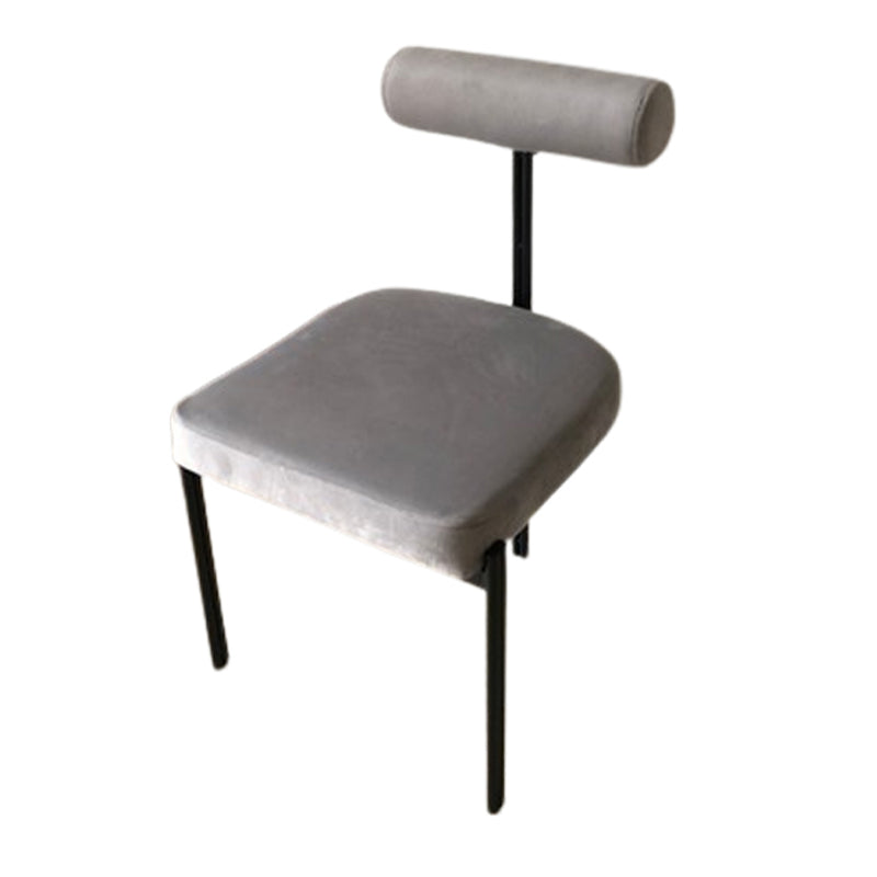 Chaise de salle à manger côté scandinave chaise en métal rembourré pour salle à manger