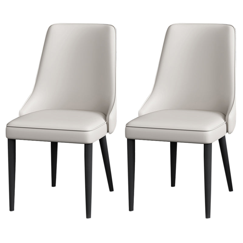 Silla lateral simple moderna silla de comedor de cuero sintética con base de metal para dormitorio