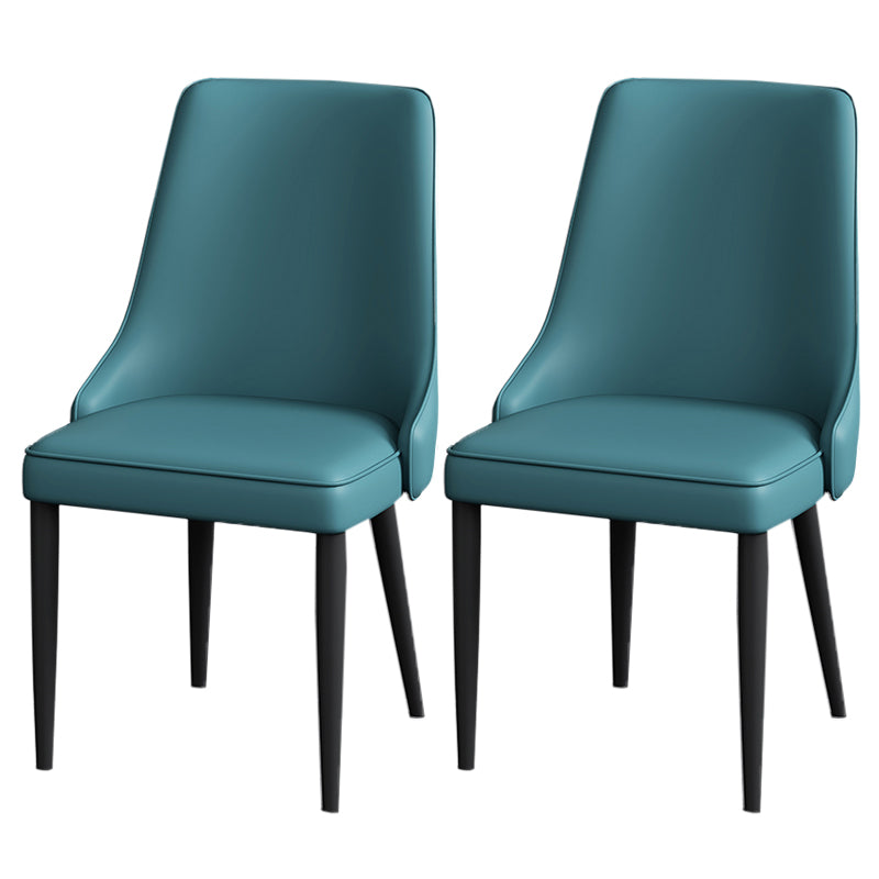 Silla lateral simple moderna silla de comedor de cuero sintética con base de metal para dormitorio