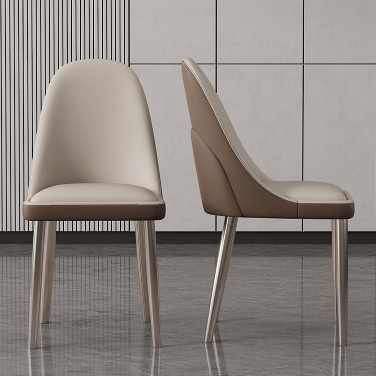 Sillas de comedor sin brazo de cuero sintética sillas laterales glamorosas con base de metal