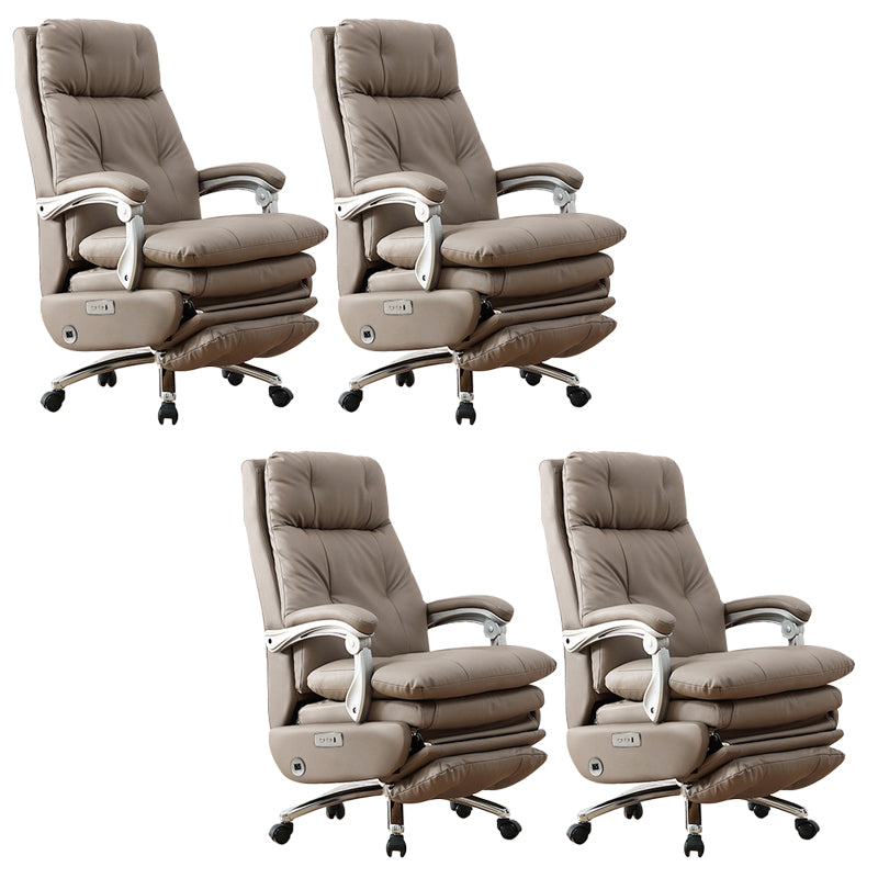 Sedia da ufficio a ruote regolabili in altezza contemporanea.