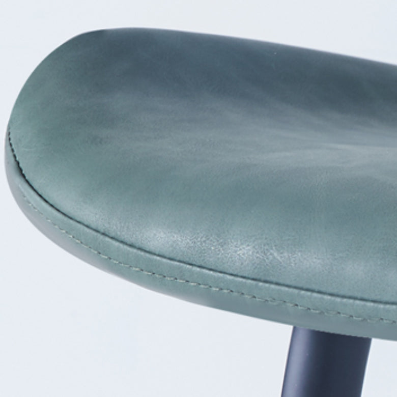 Faux Leather Armless Counter Stool Modern Style Low Back Bar Stool Clearhalo 'Bar Furniture' 'Bar Stools' 'bar_stools' 'furn' 'furn_bar_stools' 'Furniture' 'Kitchen & Dining Furniture' 7573537