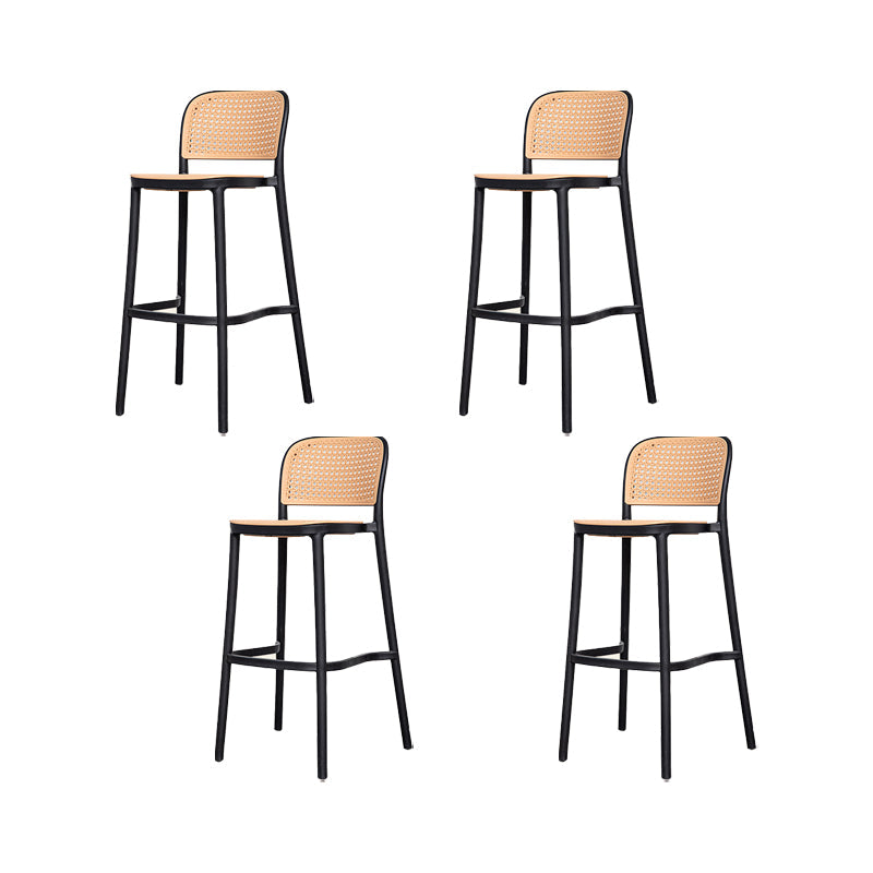 Sgabello da bar impilabile in plastica Sgabelli da bar con schienale moderno per sala da pranzo