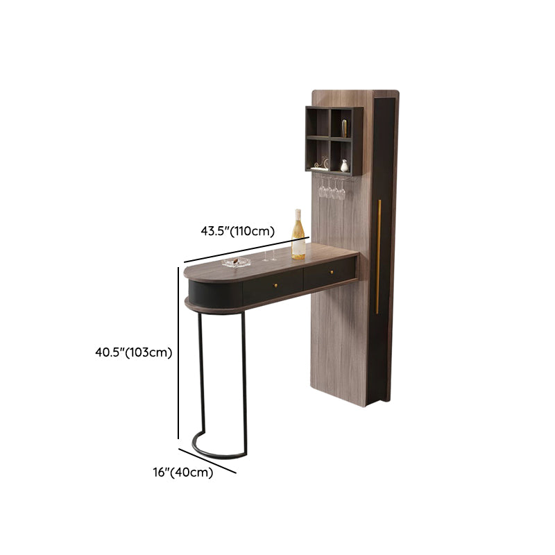Tavolo da bar moderno in legno con armadietti e armadietto per il vino per soggiorno