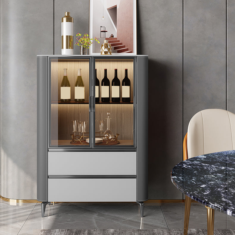 MODERNO CABIETTO SIDEBILE SIGNIFICA DELLA STRADA SIGHTRATTURA CON LAGUE PER LA SOGGIO