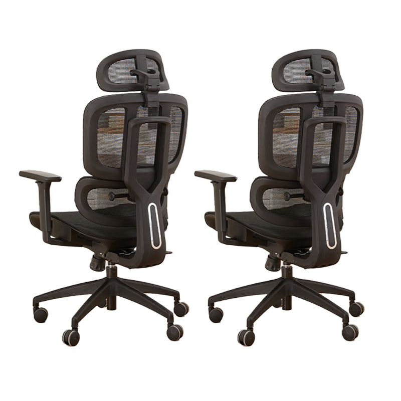 Silla de oficina de armas extraíble mecanismo de inclinación moderna sin silla angustiante con ruedas