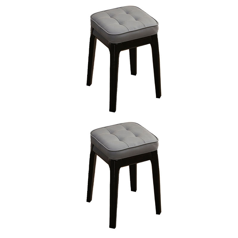 Contemporary Leather Standard Square Standard with Black/Brown/Grey Legs for Home Gray 2 Piece Set Black Clearhalo 'furn' 'furn_ottomans_poufs' 'Furniture' 'Living Room Furniture' 'Ottomans & Poufs' 'ottomans_poufs' 7587525