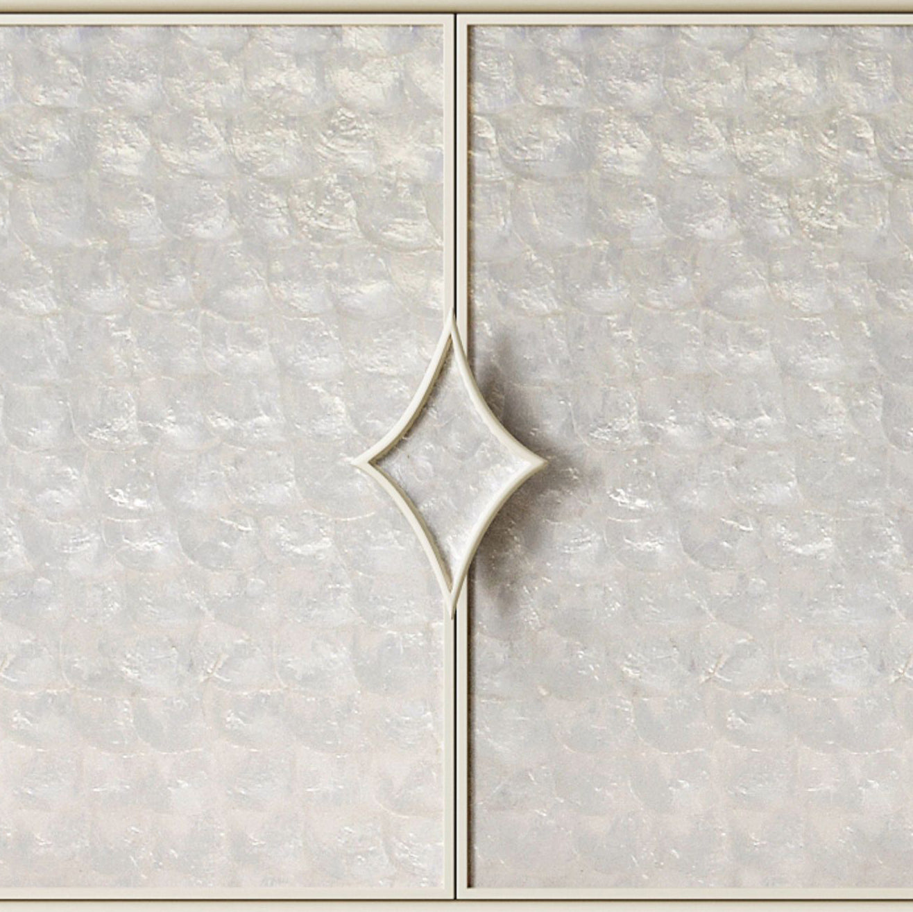 Tavolo a buffet in legno ingegnerizzato a buffet glam con porte per cucina