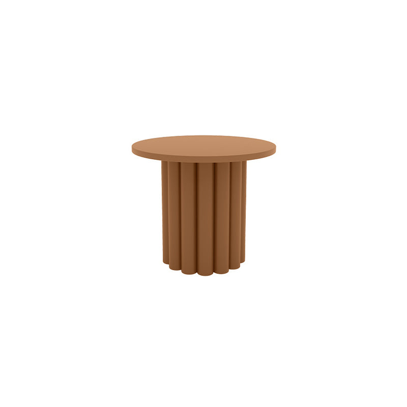 Table basse contemporaine en bois ou table de bout avec 4 pieds