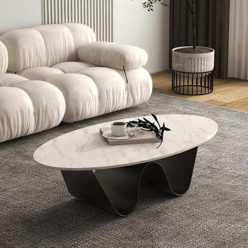 Table basse ovale abstraite en ardoise ou table de bout