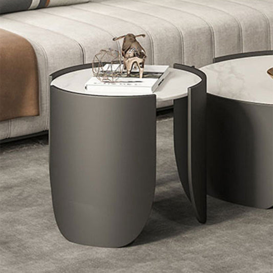 Tavolo da cocktail top top in ardesia top rotondo di caffè astratto o tavolino