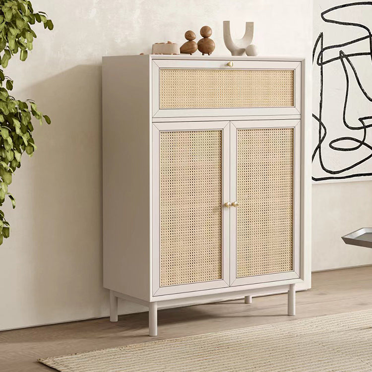 Moderno server da pranzo ingegnerizzato il server buffet in legno con porte per sala da pranzo