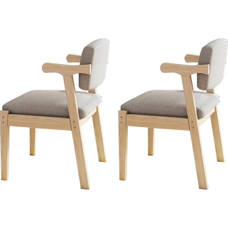 Eigentijdse massief houten rubberen houten arm eetstoel met gestoffeerd voor huis