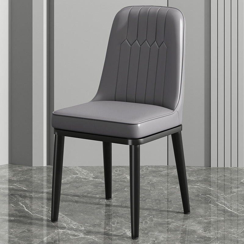 ダイニングルーム用のモダンメタルチェアパーソンズキッチンサイドチェア