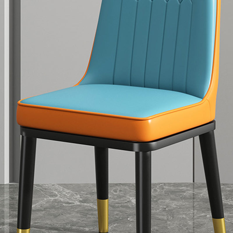 ダイニングルーム用のモダンメタルチェアパーソンズキッチンサイドチェア
