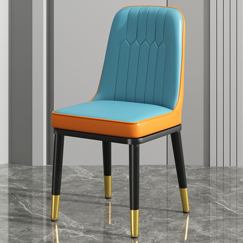 ダイニングルーム用のモダンメタルチェアパーソンズキッチンサイドチェア