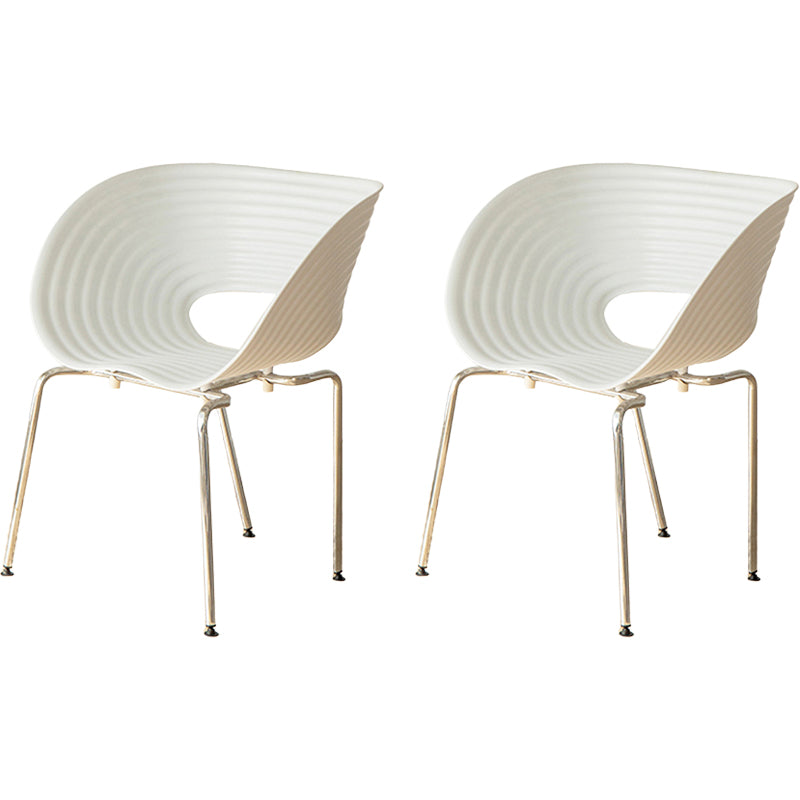 Eigentijdse plastic arm eetstoel in matte afwerking voor thuis