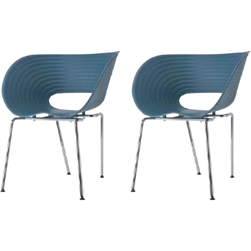 Eigentijdse plastic arm eetstoel in matte afwerking voor thuis