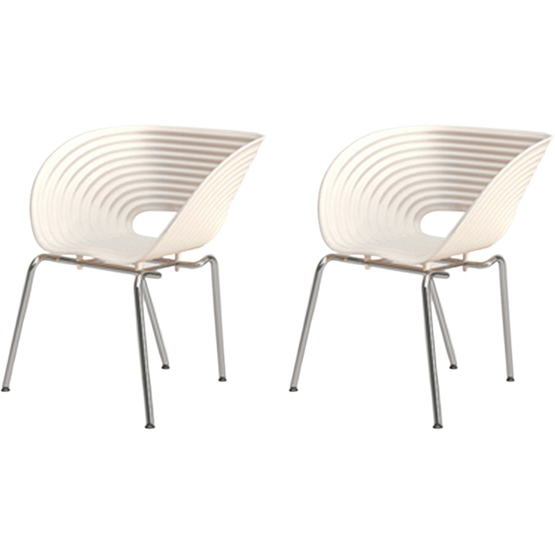 Eigentijdse plastic arm eetstoel in matte afwerking voor thuis