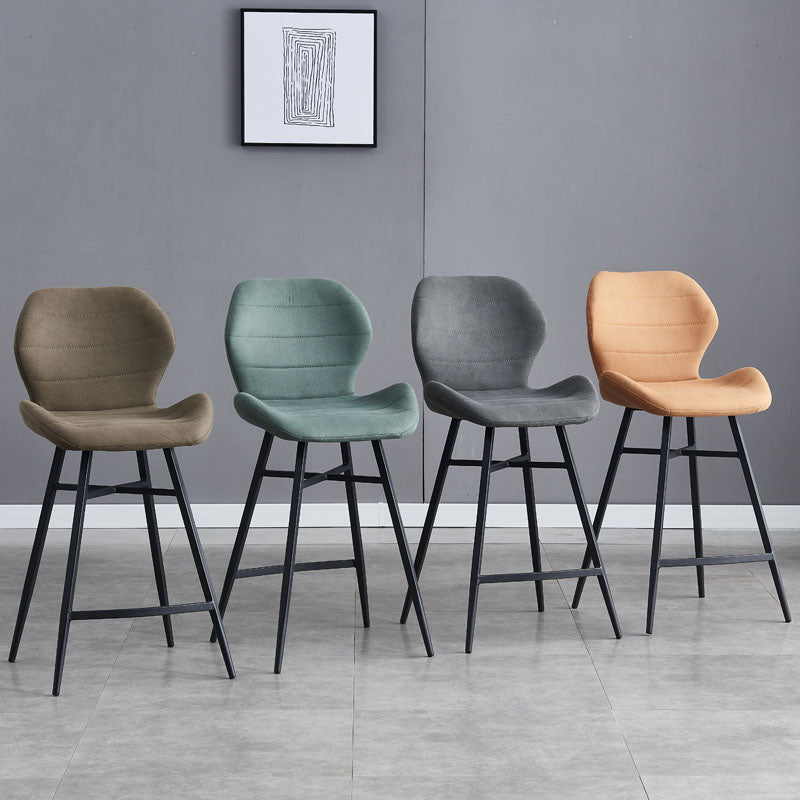 Gevormde stoel gestoffeerde lage rugbarkrukken met metalen basis