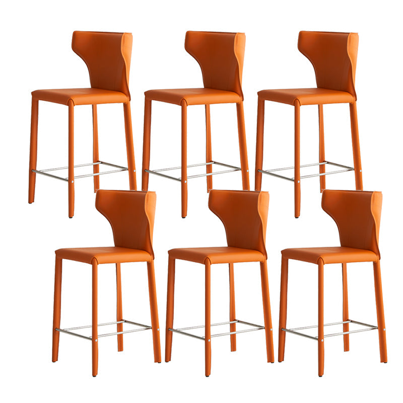 Tabourets de bar modernes sans accoudoirs à dossier bas en similicuir avec base en métal