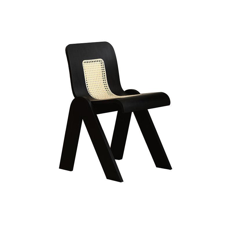 Chaise de salle à manger de style moderne