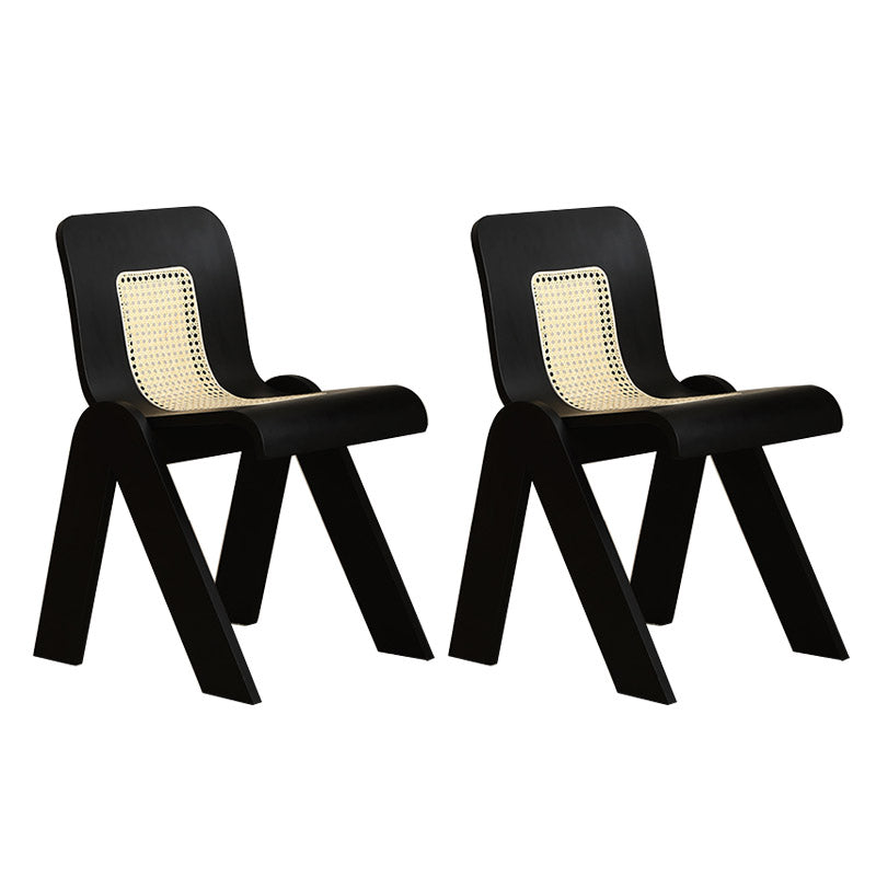 Chaise de salle à manger de style moderne