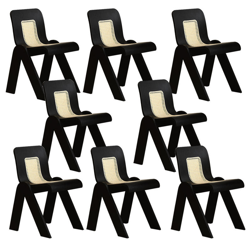 Chaise de salle à manger de style moderne