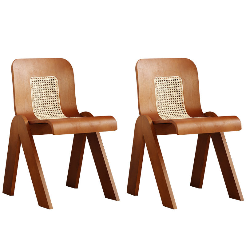 Chaise de salle à manger de style moderne