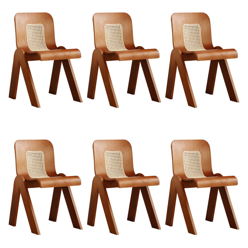 Chaise de salle à manger de style moderne