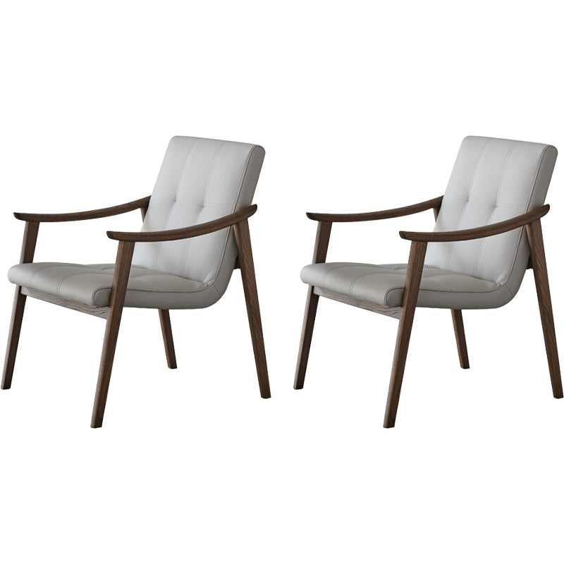 Noordse stijl massief hout faux lederen arm eetstoel in bruin voor thuis