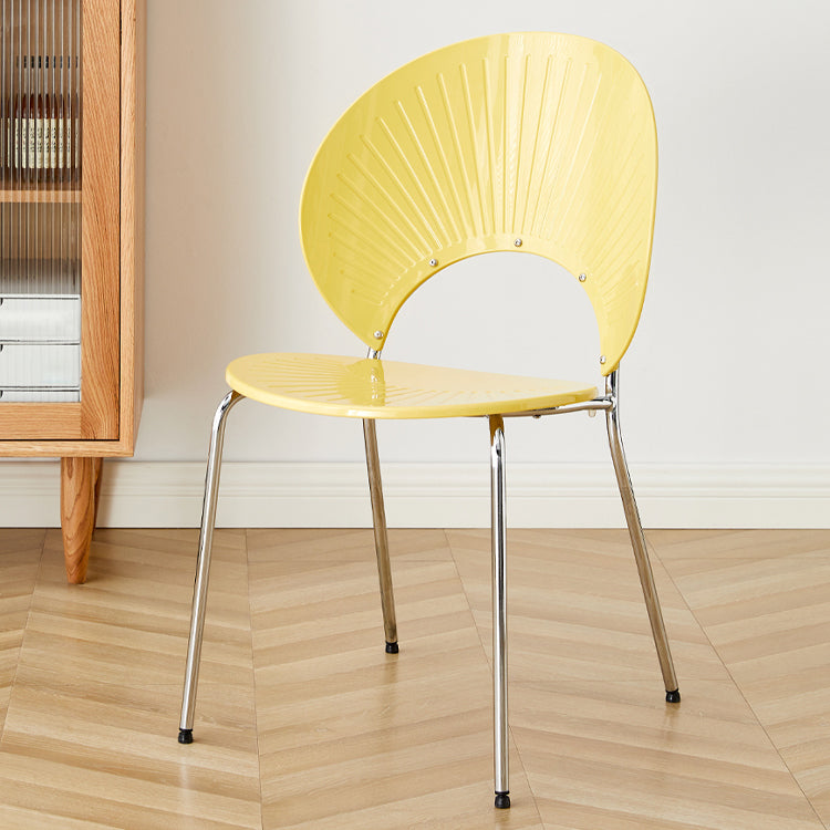 Chaise de salle à manger sans bras en plastique de style nordique pour salle à manger, 17,7 pouces