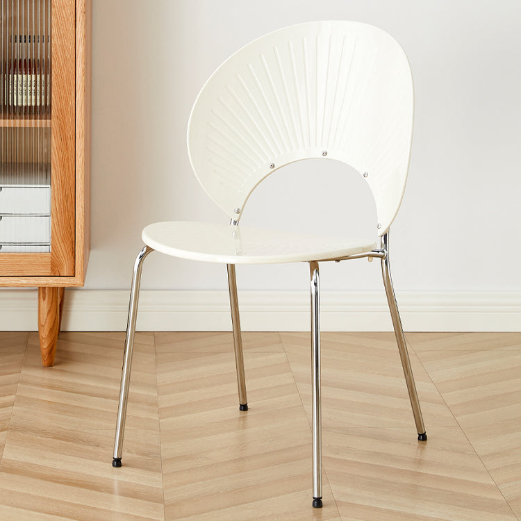 Chaise de salle à manger sans bras en plastique de style nordique pour salle à manger, 17,7 pouces