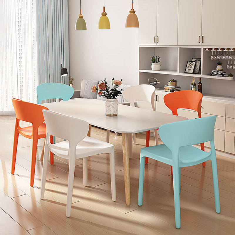 Silla de plástico moderna abierta silla de comedor interior para comedor para comedor